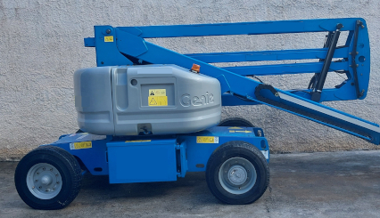 PLATAFORMA TESOURA GENIE Z45/25 DC a venda